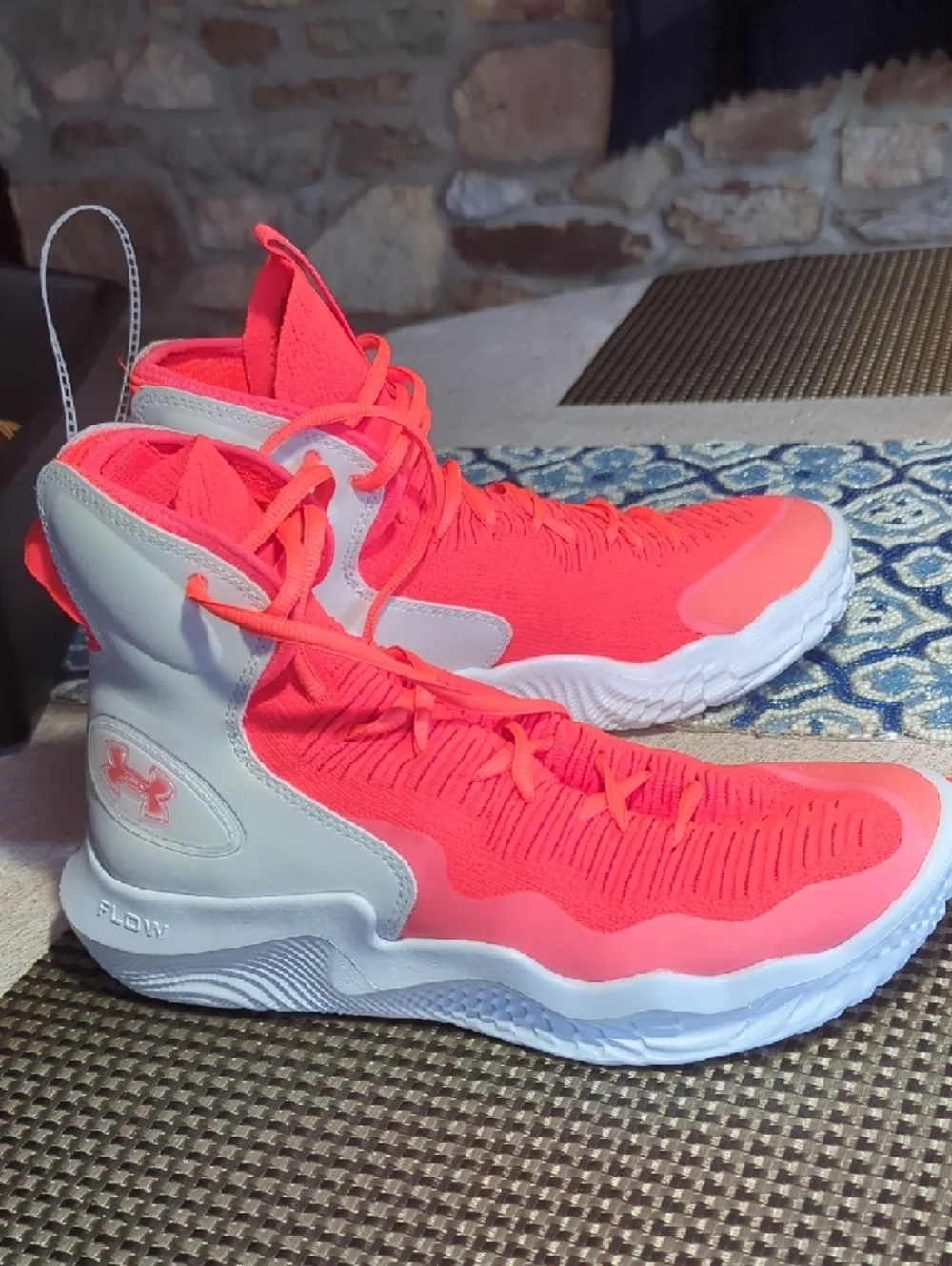 Under Armour Ace Highlight Sneakers